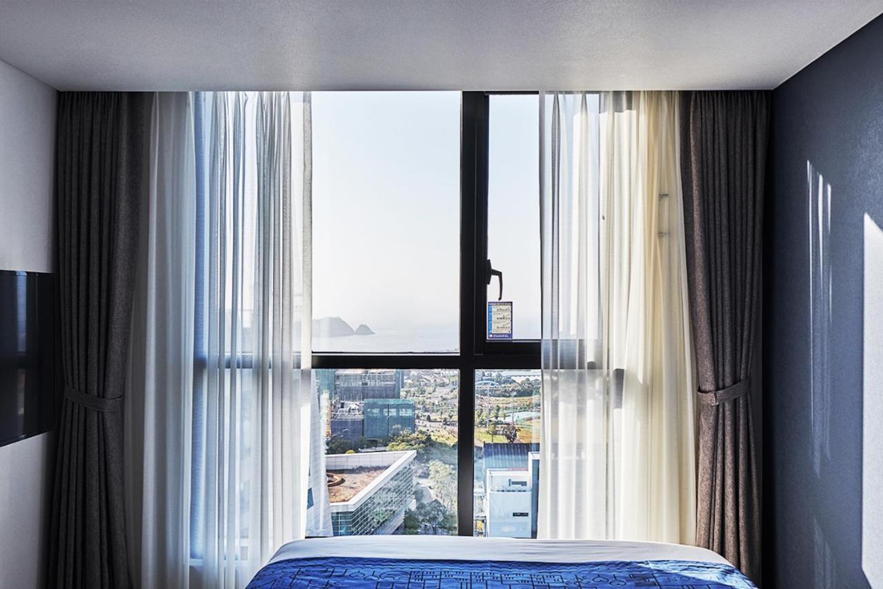 Jeju Pureun Hotel ซอกวีโพ ภายนอก รูปภาพ