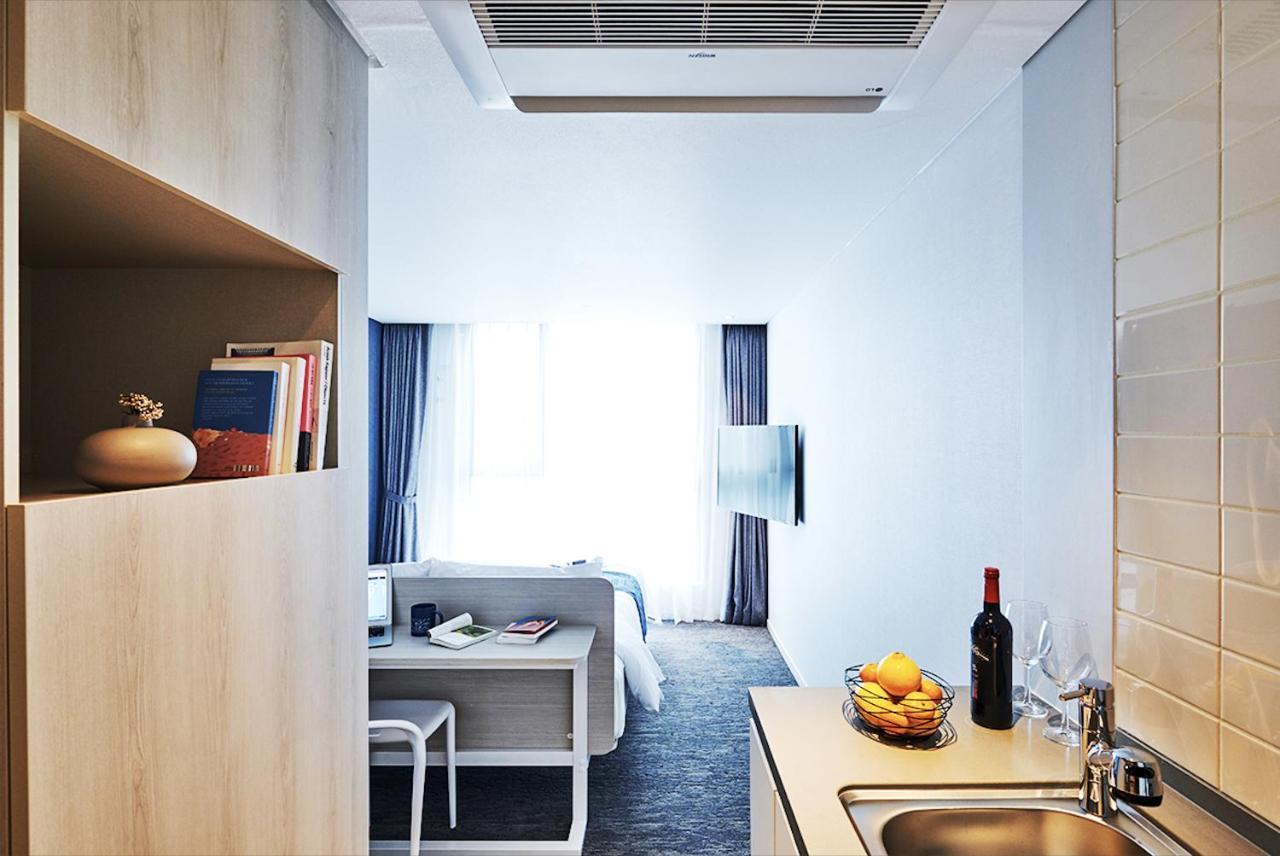 Jeju Pureun Hotel ซอกวีโพ ภายนอก รูปภาพ
